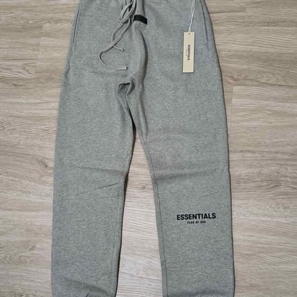 Fear of God Essentials Sweatpants Gray – Size Small – Brand New With Tags